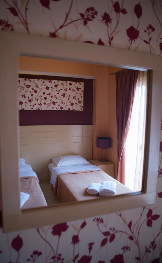 Lidra Hotel Aridaía Luaran gambar